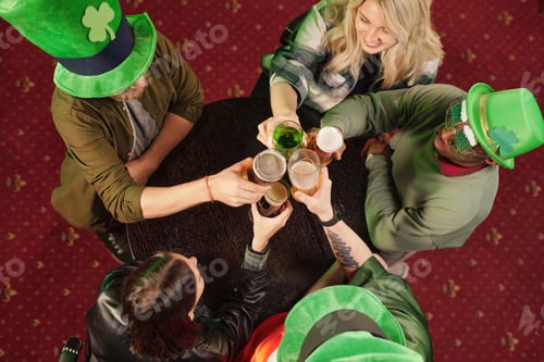 Preview: Patricks Day in the pub