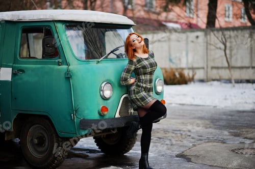 Preview: Young red haired girl lady