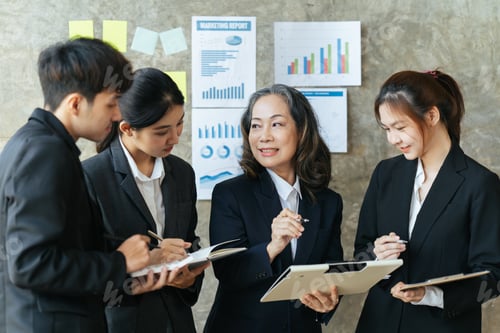 Preview: Asian business people working together in the office, Team leader discussing and brainstorming new