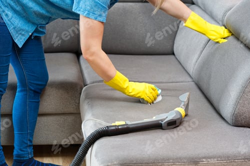 Visualização: Textile sofa chemical cleaning with professionally extraction method. Upholstered furniture.
