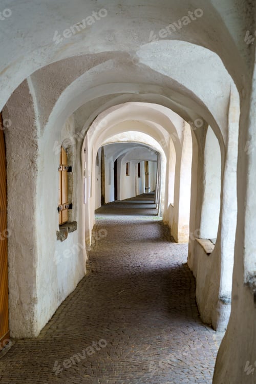 Preview: Glorenza, historic village in Venosta valley