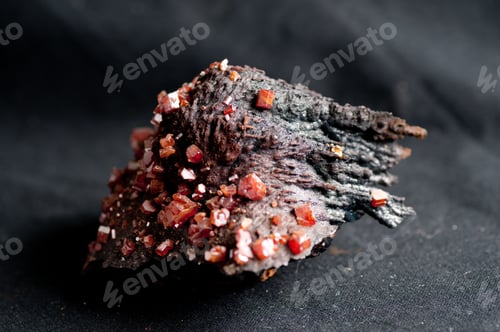 Preview: vanadinite crystals mineral samples