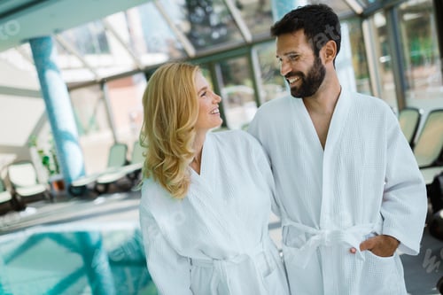 Preview: Portrait of attractive couple in spa center