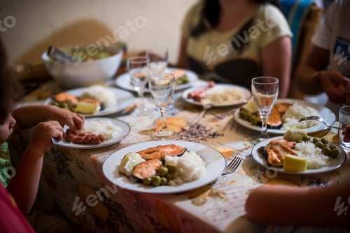 Preview: Festive dinner