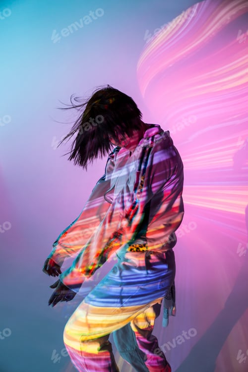 Preview: Female dancer under bright light