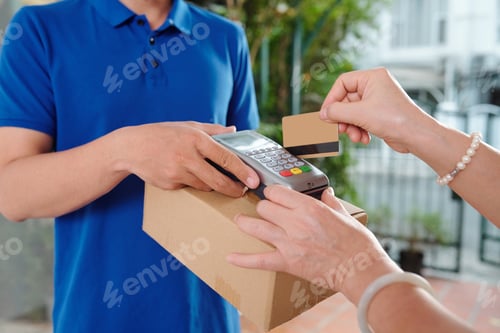 Preview: Paying for package delivery