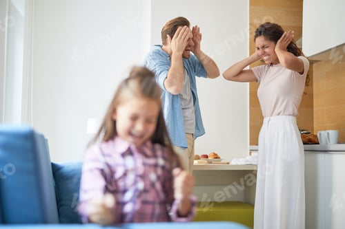 Preview: Shocked parents