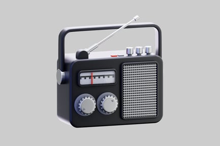 Preview: Vintage radio with analog dial and antenna