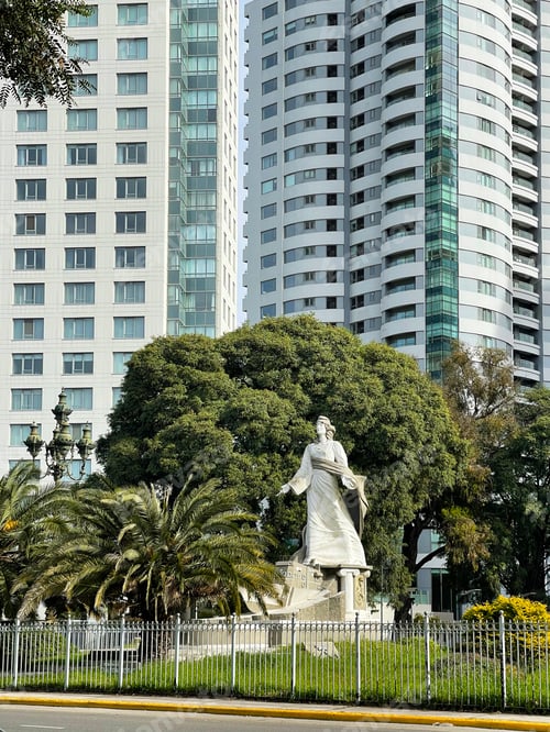 Preview: Monument to the Coast Guard (El Monumento Guardacostas), Buenos Aires, Argentina