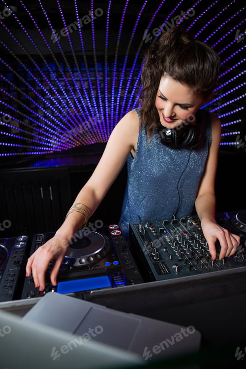 Preview: Pretty Female Dj Playing Music At The Nightclub