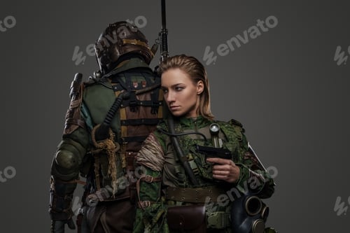 Preview: Soldier woman staying back to back her camaraderie