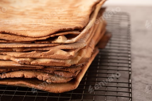 Preview: Baked cake layers