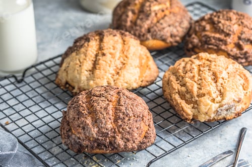 Preview: Conchas sweet breadbaked in Mexico during the weeks leading up to the Día de Muertos
