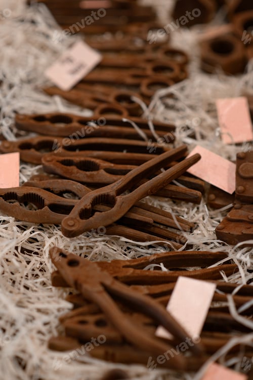 Preview: Set of dark chocolate tools for sale.
