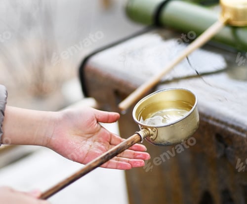 Preview: traditional cultural washing hands japanese temple practice shinto shrine