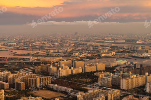 Preview: Downtown, urban city in Japan