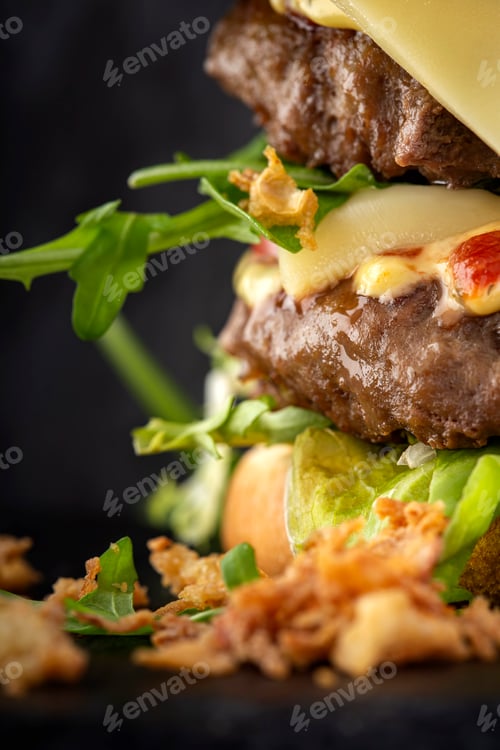 Preview: Double cheeseburger