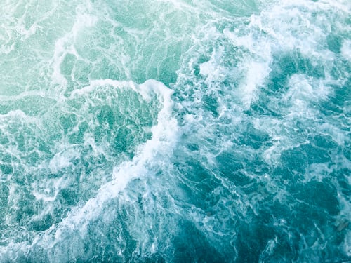 Preview: Rough water full frame natural background