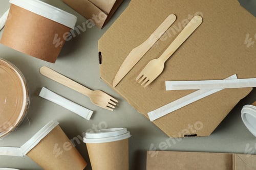 Preview: Delivery containers for takeaway food on gray background