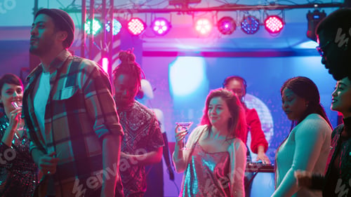 Preview: Relaxed person dancing at nightclub