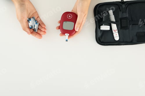 Preview: Necessary elements for diabetes, top view.