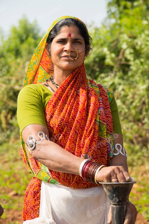 Preview: Portrait of rural women in traditional clothes.