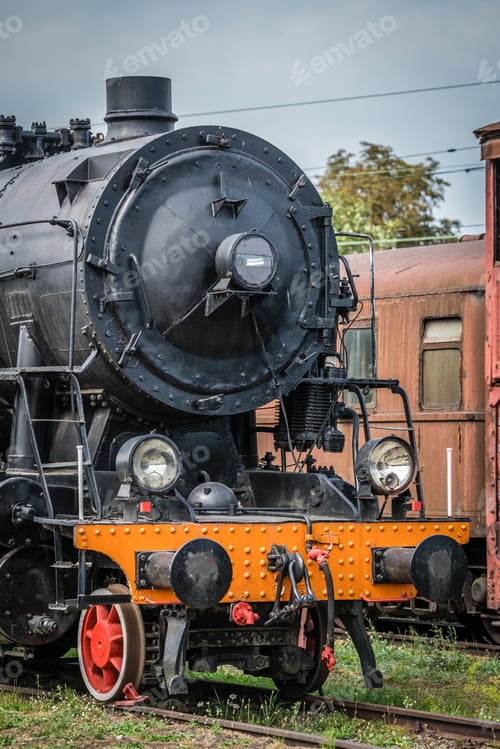 Preview: Old disused steam train locomotive