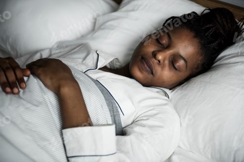 Preview: A woman sleeping soundly