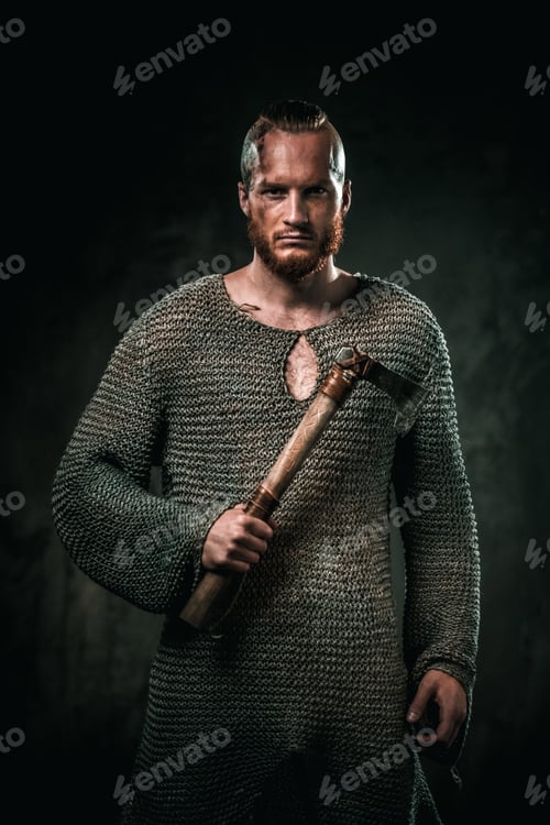 Preview: Furious viking with cold weapon