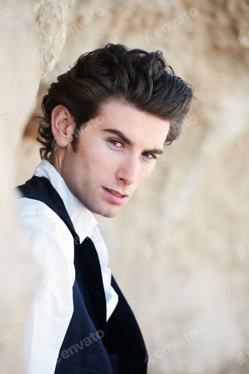 Preview: Suave and smouldering