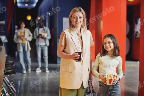 Preview: Woman And Her Kid Ready To Watch Film