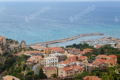 Preview: The city of Tropea