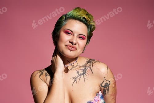 Preview: Vibrant young woman showcases bold fashion and artistic expression in dynamic portrait