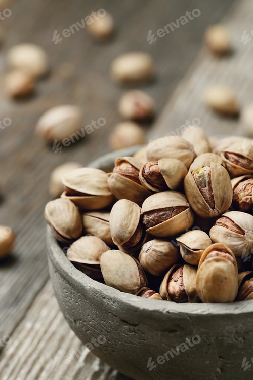 Preview: Pistachios