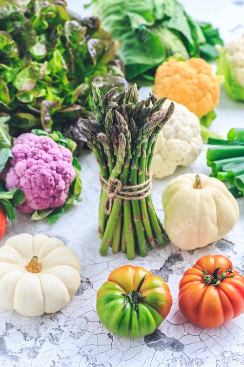 Preview: Assortment of fresh organic vegetables for healthy food