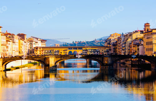 Preview: Vibrant colors of Florence over Arno river