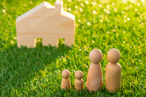 Preview: Wooden men figures and toy wooden house