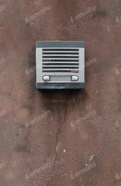 Preview: Grungy Intercom Device