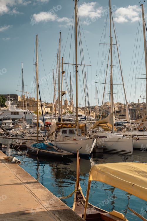 Preview: A picturesque view of Birgu Port