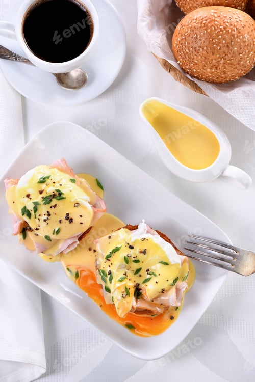Preview: Benedict Eggs with Hollandaise Sauce
