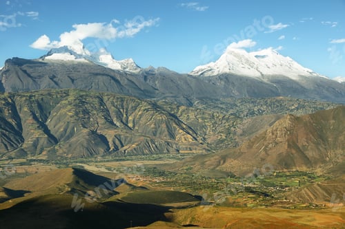 Preview: Huascaran peak, Peru