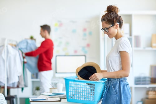 Preview: Preparing clothes