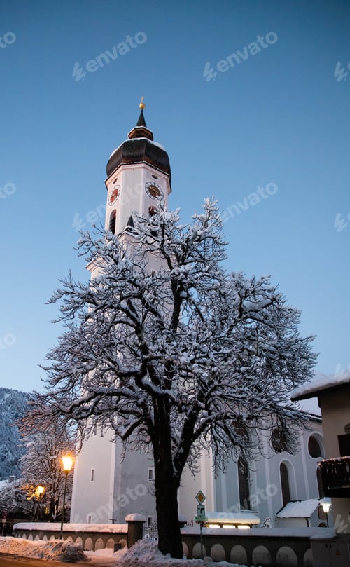 Preview: wintertime in small german village covered with snow Garmish-Partenkirchen