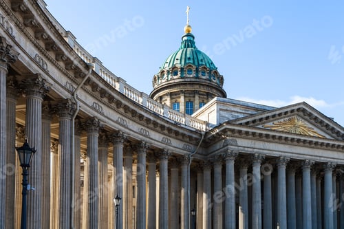 Preview: colonnade of Kazan Cathedral in Saint Petersburg