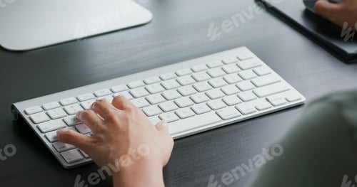 Preview: Woman work on computer at home
