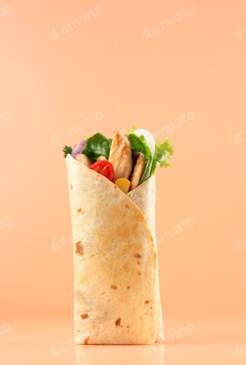 Preview: Chicken Tortilla Wrap with Tomato, Corn, and Various Fresh Vegetable