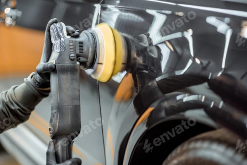 Preview: Professional vehicle body polishing