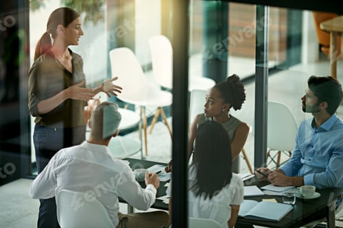 Preview: Presenting her colleagues with some new ideas