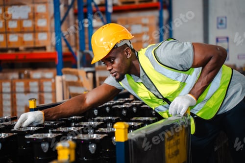 Preview: Warehouse worker logistic team working in packed goods warehouse for industry business of delivery