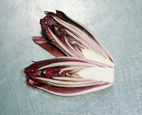 Preview: A small red cabbage cut in two pieces